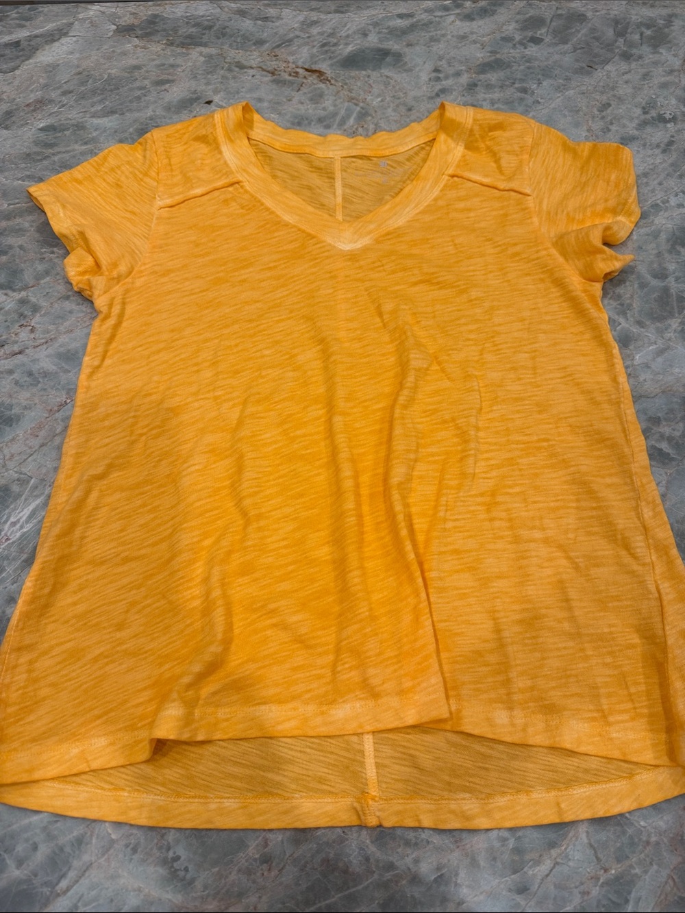 Elliott Lauren Short Sleeve V-Neck Tee in Yellow